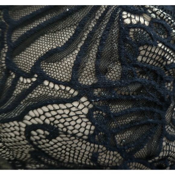 Black and Beige  Tempting Plush Contoured Lacey Paramour Bra Size 36DDD 135061 - Picture 2 of 6